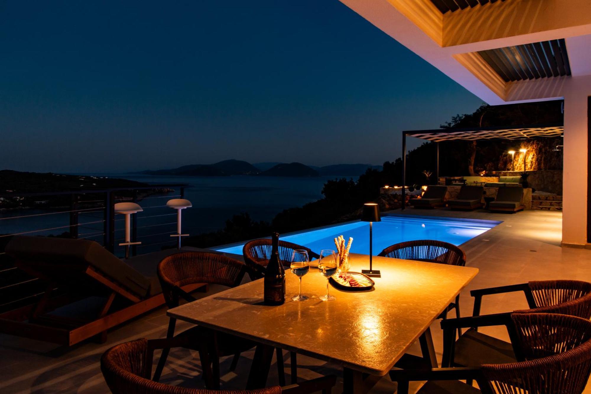 Pantea Luxury Villa 瓦西利基 外观 照片